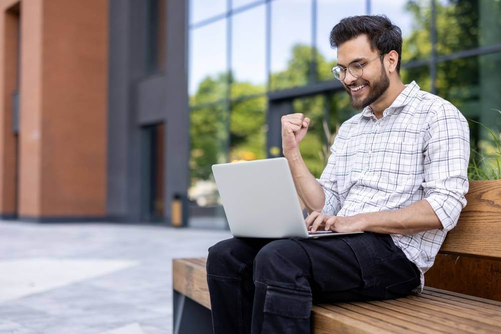 The Student Side-Hustle: Finding a Part-Time Job in Liverpool